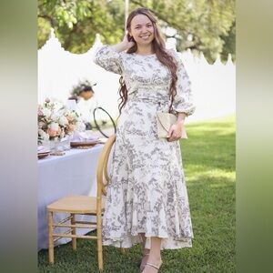 Dainty Jewells Castle Courtyards Dress